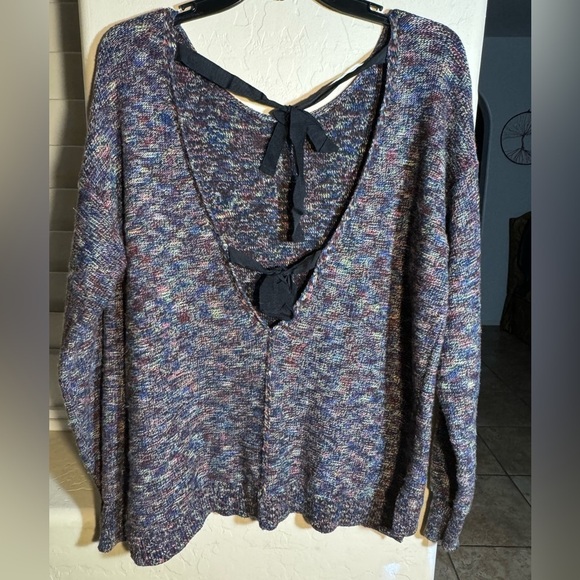 Urban Outfitters Kimchi Blue Ribbon Back Sweater Size medium - Picture 9 of 14